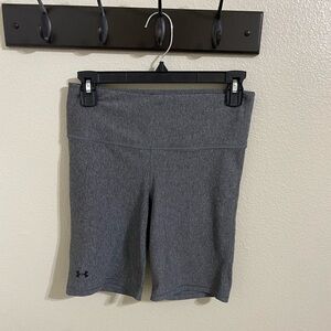 Under armor grey spandex shorts
